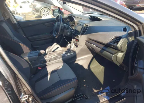 2019 Subaru Crosstrek 2.0I Premium z USA, uszkodzony, nr VIN JF2GTACC5K8378273